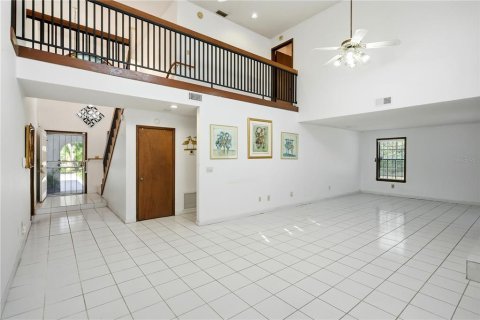 Villa ou maison à vendre à Lake Mary, Floride: 4 chambres, 262.26 m2 № 2416859 - photo 6