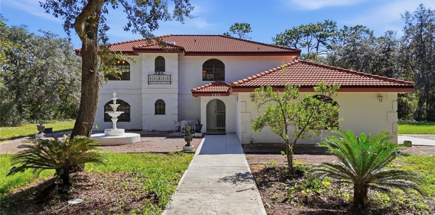 Villa ou maison à Lake Mary, Floride 4 chambres, 262.26 m2 № 2416859