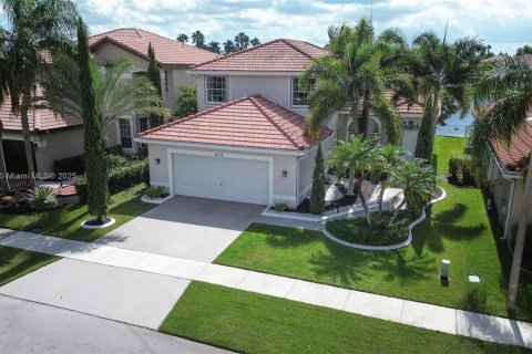 Villa ou maison à louer à Miramar, Floride: 4 chambres, 205.59 m2 № 1953957 - photo 2