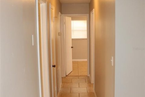 Villa ou maison à louer à Apopka, Floride: 3 chambres, 95.22 m2 № 2418898 - photo 9