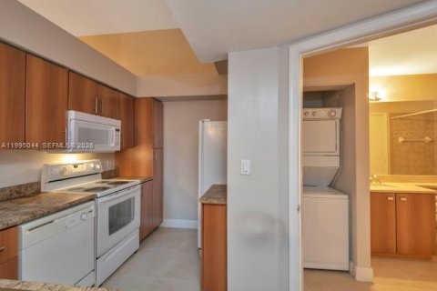 Снять в аренду кондоминиум в Делрей-Бич, Флорида 1 спальня, 52.03м2, № 2062577 - фото 13