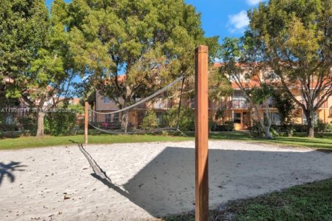 Снять в аренду кондоминиум в Делрей-Бич, Флорида 1 спальня, 52.03м2, № 2062577 - фото 21