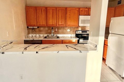 Condominio en alquiler en Plantation, Florida, 2 dormitorios, 94.85 m2 № 2027615 - foto 8