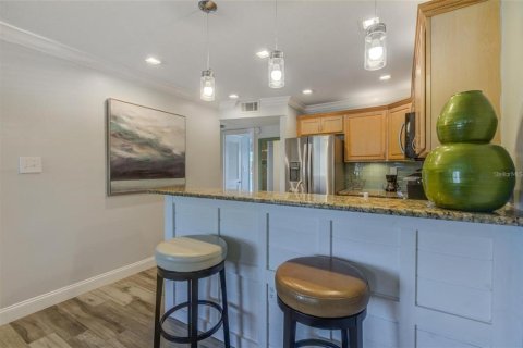 Condo in Saint Pete Beach, Florida, 1 bedroom  № 1514739 - photo 6