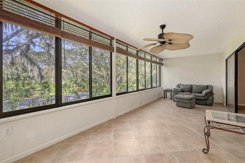 Condo in Bradenton, Florida, 2 bedrooms  № 1719486 - photo 16