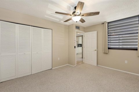 Condo in Bradenton, Florida, 2 bedrooms  № 1719486 - photo 29