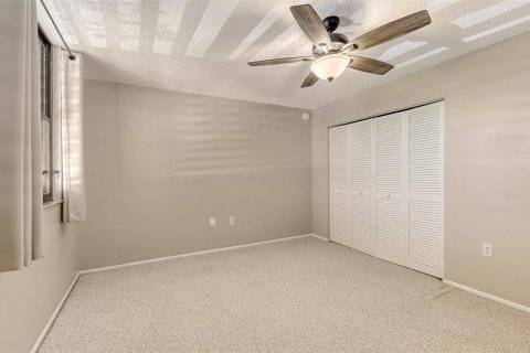 Condo in Bradenton, Florida, 2 bedrooms  № 1719486 - photo 28