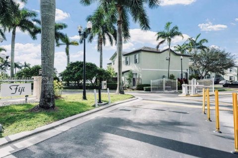 Condominio en venta en Homestead, Florida, 3 dormitorios, 106.93 m2 № 2021869 - foto 13