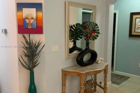 Condominio en venta en Homestead, Florida, 3 dormitorios, 106.93 m2 № 2021869 - foto 3