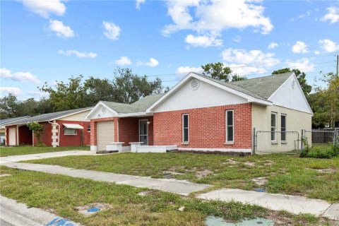 Casa en venta en Port Richey, Florida, 3 dormitorios, 102.01 m2 № 2386541 - foto 30