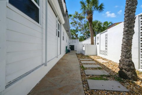 Villa ou maison à vendre à Saint Pete Beach, Floride: 2 chambres, 170.1 m2 № 1907562 - photo 23