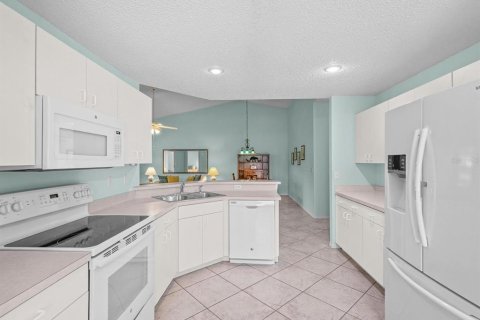 Copropriété à vendre à Sun City Center, Floride: 2 chambres, 124.12 m2 № 2216526 - photo 6