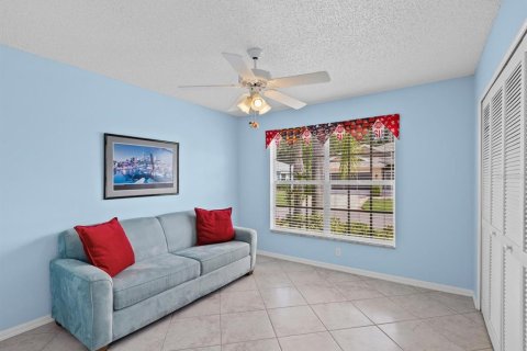 Copropriété à vendre à Sun City Center, Floride: 2 chambres, 124.12 m2 № 2216526 - photo 13