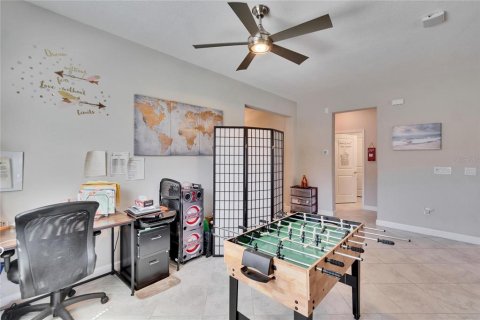 House in Wimauma, Florida 2 bedrooms, 156.35 sq.m. № 1514064 - photo 13