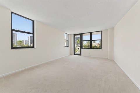 Condominio en venta en Highland Beach, Florida, 2 dormitorios, 144.56 m2 № 2261544 - foto 25