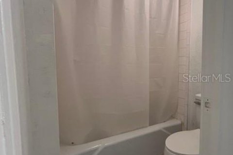 Condo in Orlando, Florida, 3 bedrooms  № 2203840 - photo 23