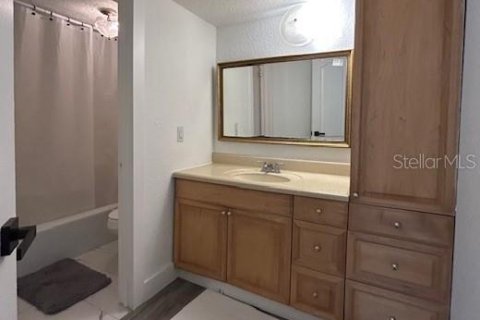 Condo in Orlando, Florida, 3 bedrooms  № 2203840 - photo 22