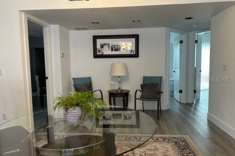 Condo in Orlando, Florida, 3 bedrooms  № 2203840 - photo 6