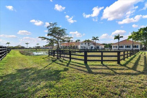 Villa ou maison à vendre à Wellington, Floride: 6 chambres, 311.22 m2 № 2088362 - photo 4