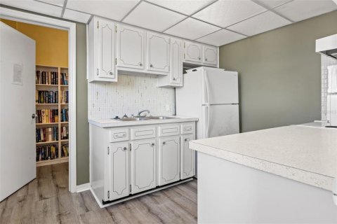 Condominio en venta en Saint Petersburg, Florida, 1 dormitorio, 88.26 m2 № 1274149 - foto 26