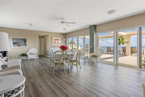 Condominio en venta en Saint Petersburg, Florida, 1 dormitorio, 88.26 m2 № 1274149 - foto 25
