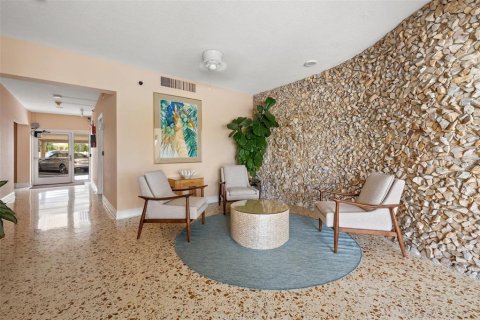 Condominio en venta en Saint Petersburg, Florida, 1 dormitorio, 88.26 m2 № 1274149 - foto 29