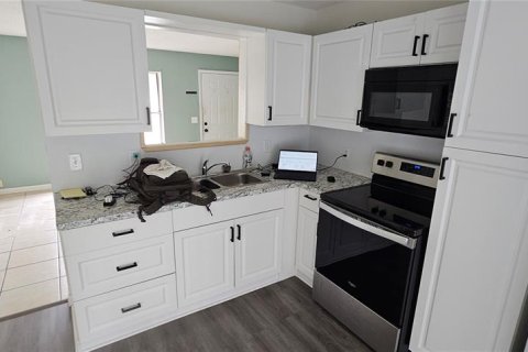Appartement à louer à DeLand, Floride: 2 chambres, 80.82 m2 № 2405758 - photo 4