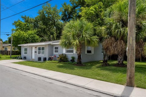 Propiedad comercial en venta en Saint Petersburg, Florida, 120.68 m2 № 2287317 - foto 2