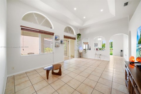 House in Homestead, Florida 3 bedrooms, 144 sq.m. № 1942670 - photo 8