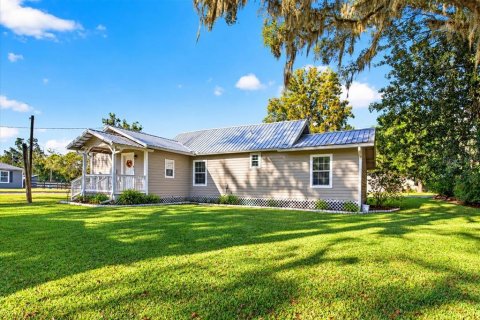 House in High Springs, Florida 3 bedrooms, 127.46 sq.m. № 2420026 - photo 5