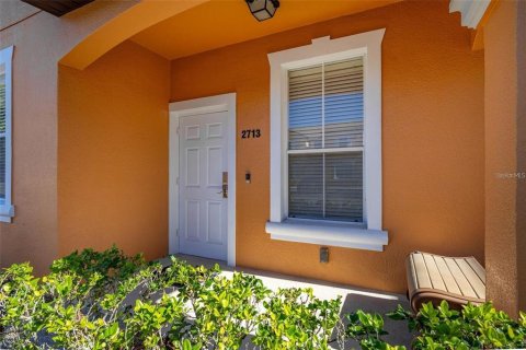 Townhouse in Kissimmee, Florida 4 bedrooms, 172.05 sq.m. № 1912987 - photo 2