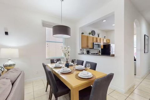 Townhouse in Kissimmee, Florida 4 bedrooms, 172.05 sq.m. № 1912987 - photo 10