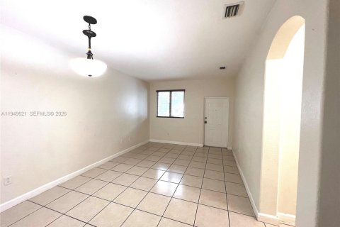 Apartment in Homestead, Florida 3 bedrooms, 108.32 sq.m. № 2031390 - photo 6