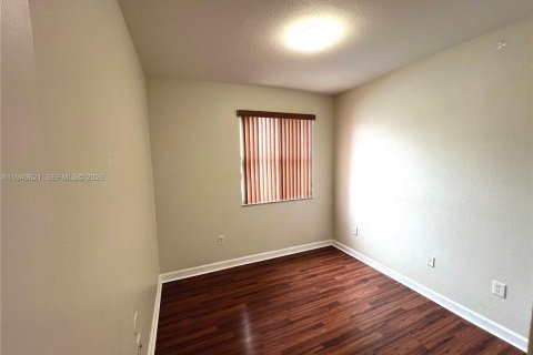 Apartment in Homestead, Florida 3 bedrooms, 108.32 sq.m. № 2031390 - photo 14