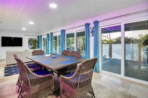 Casa en alquiler en Sarasota, Florida, 4 dormitorios, 254.83 m2 № 1534005 - foto 22