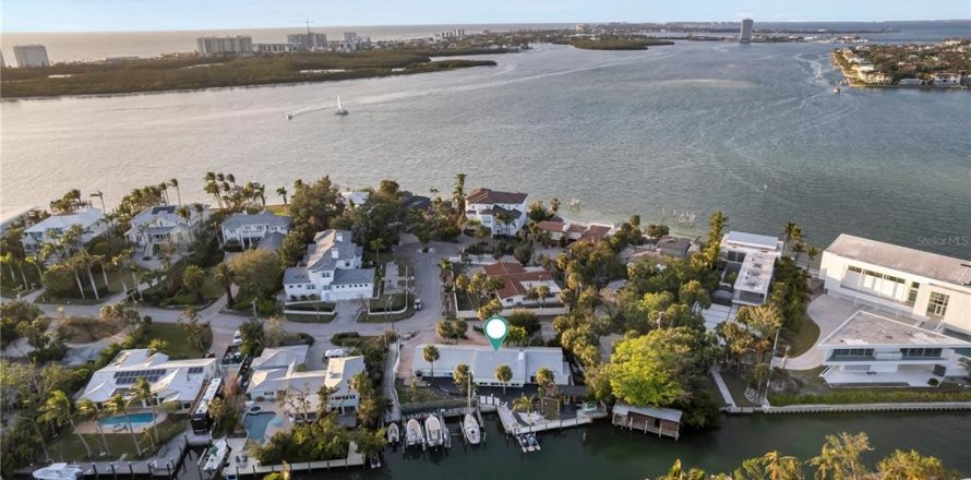 Casa en Sarasota, Florida 4 dormitorios, 254.83 m2 № 1534005