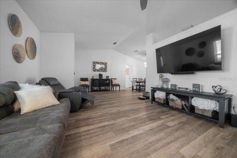 Casa en venta en Ocala, Florida, 3 dormitorios, 133.22 m2 № 1904957 - foto 13