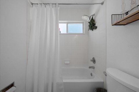 Casa en venta en Ocala, Florida, 3 dormitorios, 133.22 m2 № 1904957 - foto 28