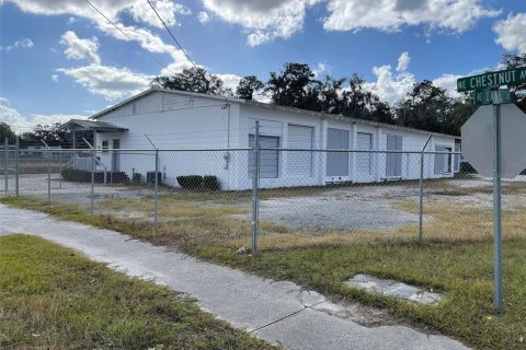 Propiedad comercial en alquiler en Lake City, Florida, 692.49 m2 № 1653263 - foto 1