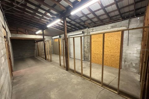 Propiedad comercial en alquiler en Lake City, Florida, 692.49 m2 № 1653263 - foto 11