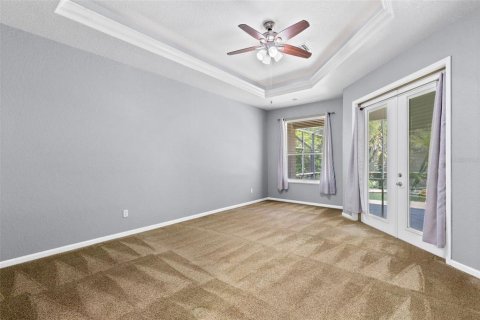 House in Oviedo, Florida 4 bedrooms, 261.61 sq.m. № 2216904 - photo 22