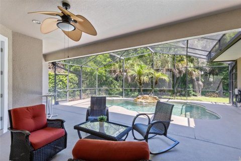 House in Oviedo, Florida 4 bedrooms, 261.61 sq.m. № 2216904 - photo 30