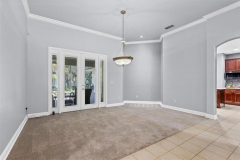 House in Oviedo, Florida 4 bedrooms, 261.61 sq.m. № 2216904 - photo 12