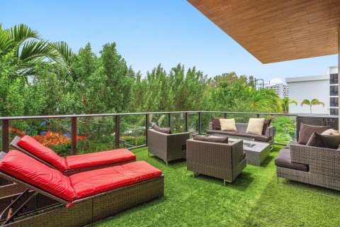 Condo in Fort Lauderdale, Florida, 3 bedrooms  № 2186330 - photo 19