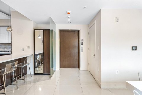 Condo in Fort Lauderdale, Florida, 3 bedrooms  № 2186330 - photo 3