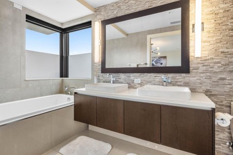 Condo in Fort Lauderdale, Florida, 3 bedrooms  № 2186330 - photo 24