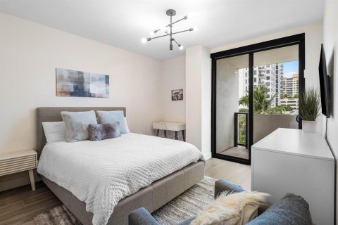 Condo in Fort Lauderdale, Florida, 3 bedrooms  № 2186330 - photo 29