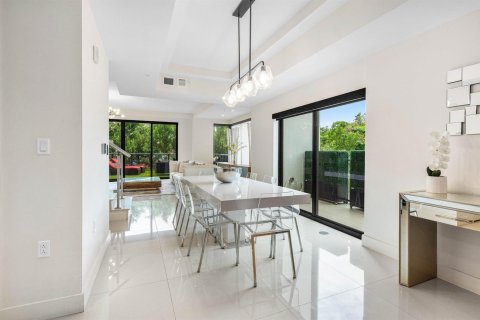Condo in Fort Lauderdale, Florida, 3 bedrooms  № 2186330 - photo 9
