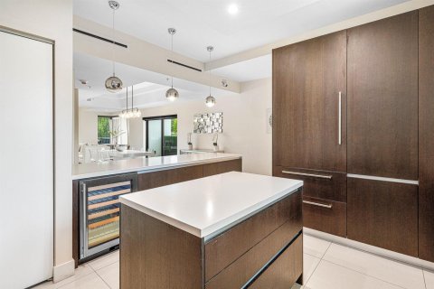 Condo in Fort Lauderdale, Florida, 3 bedrooms  № 2186330 - photo 8