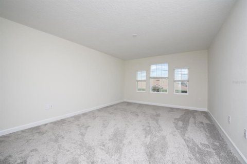 House in Davenport, Florida 4 bedrooms, 216.74 sq.m. № 2195113 - photo 22